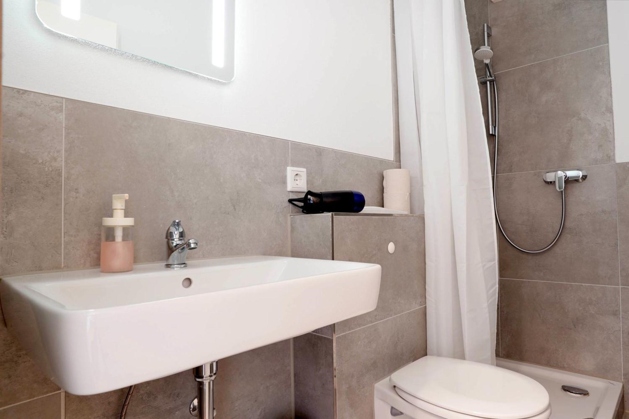 Schoene Apartments In Bad Rothenfelde I Private Parkplaetze Mit Ladesaeulen I Home2Share ภายนอก รูปภาพ